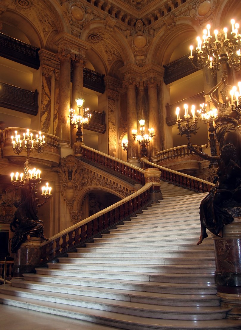 Opera_Garnier_Stairway_2008